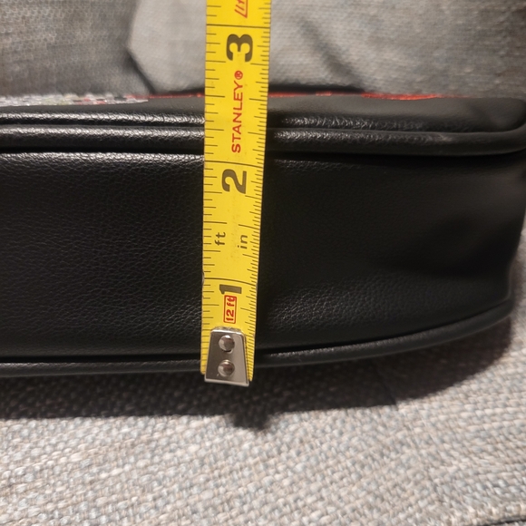 Ed Hardy Black Shoulder Bag with Skull and Floral Design - Picture 6 of 11